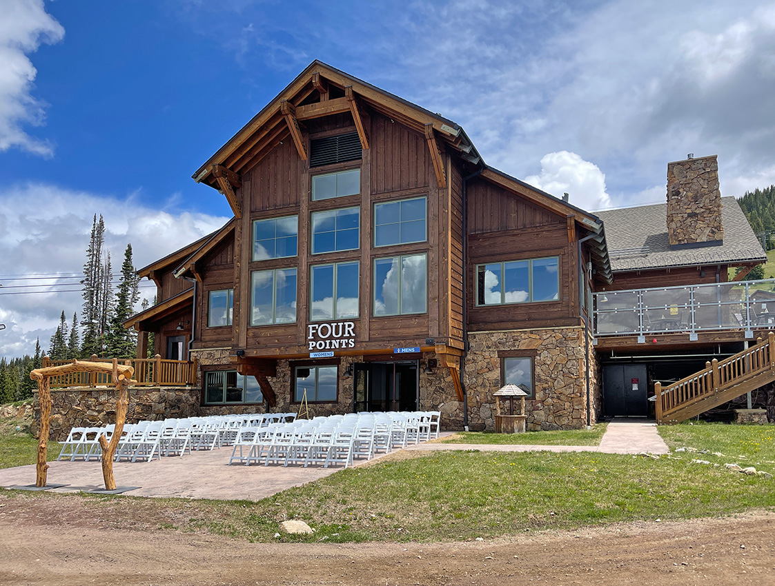 Steamboat Springs ski mountain Four Points lodge